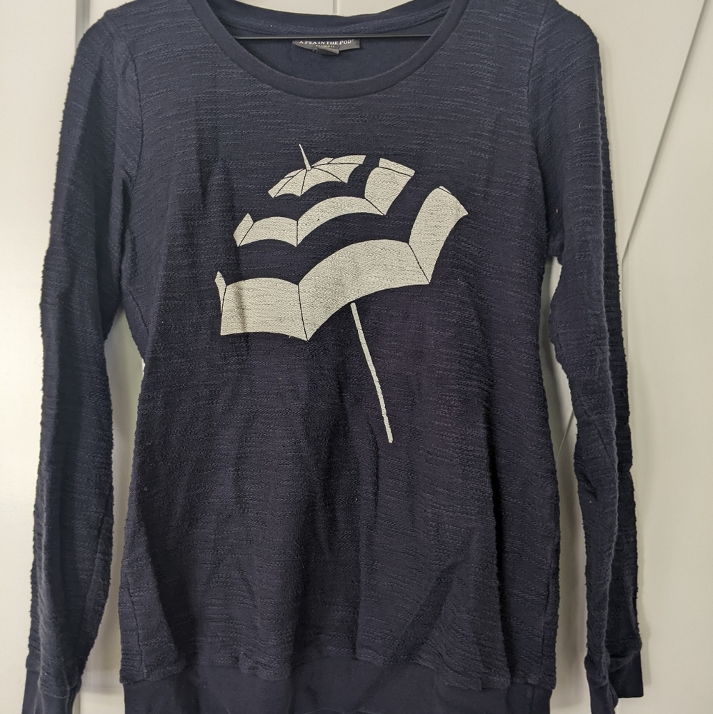 EUC Pea in the Pod navy sweatshirt